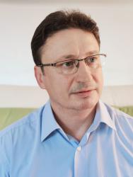 dr. Juhász Gábor