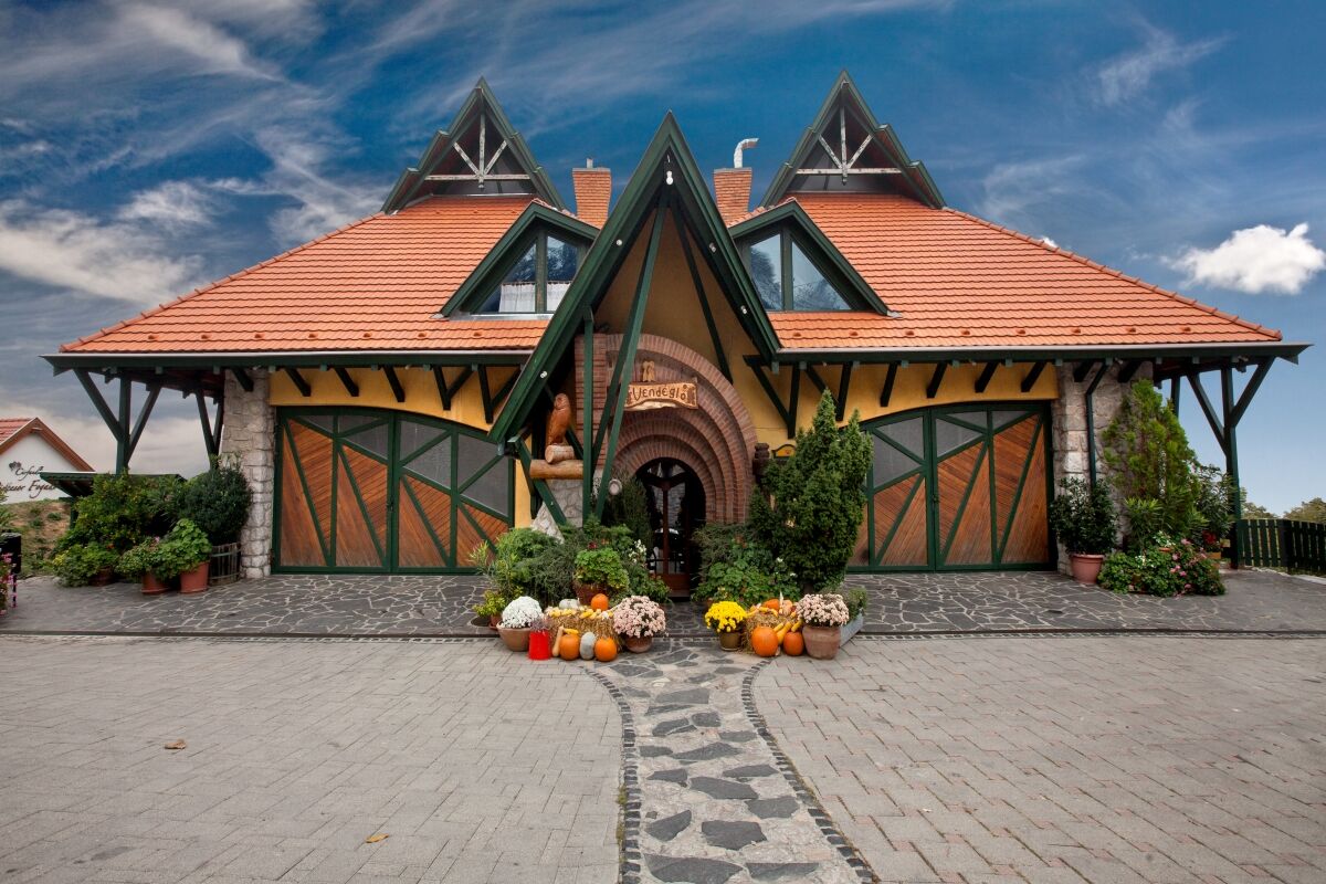 Bagolyvár Panzió