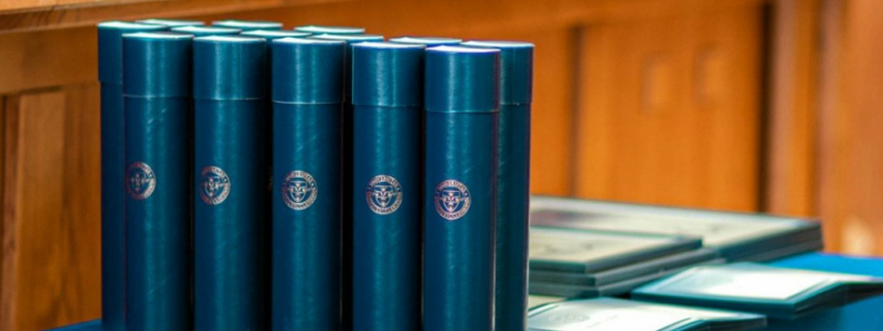 Véghelyi Péterné doktori védése